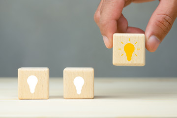 二年级语文上册《植物妈妈有办法》教案设计