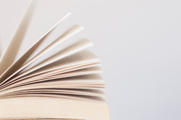 冬季驾车有哪些注意事项